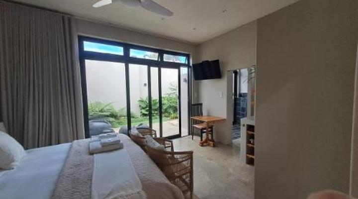 Nahoon Mouth Guesthouse