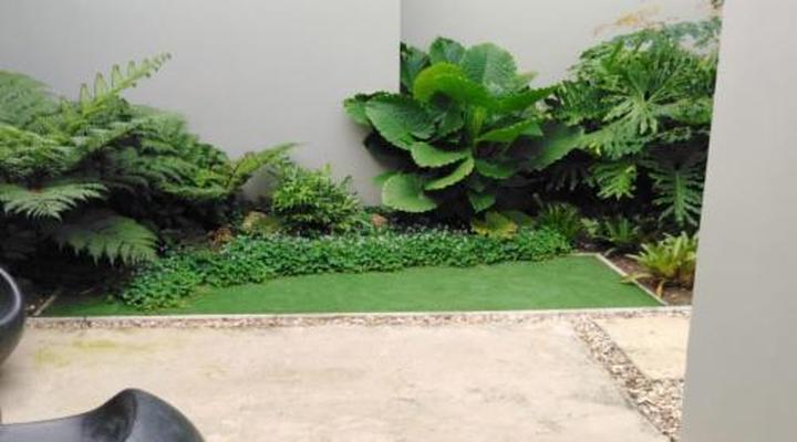 Nahoon Mouth Guesthouse