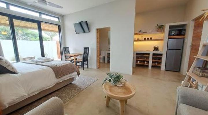 Nahoon Mouth Guesthouse