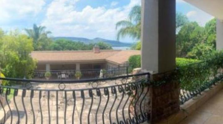 Château la Mer Exclusive Guesthouse