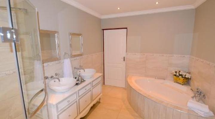 Château la Mer Exclusive Guesthouse