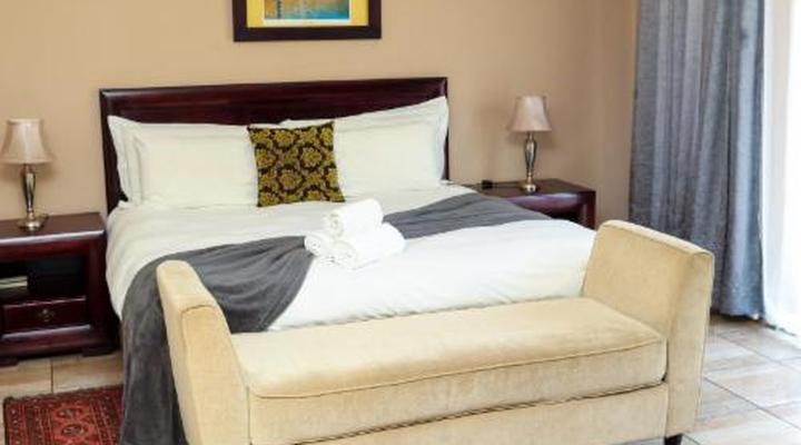 Thaba Legae Guest Lodge