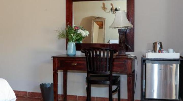 Thaba Legae Guest Lodge