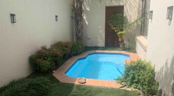 Eagle Rock Executive Guest House