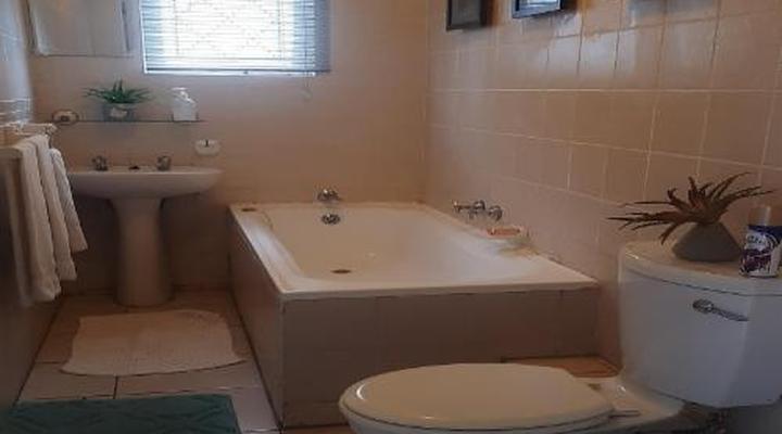 Bougainvillea B & B and Self-Catering