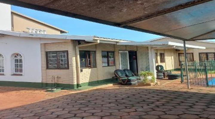 Bougainvillea B & B and Self-Catering