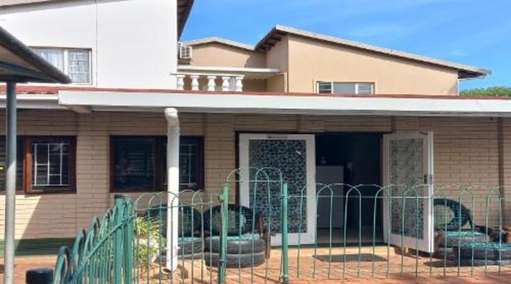 Bougainvillea B & B and Self-Catering