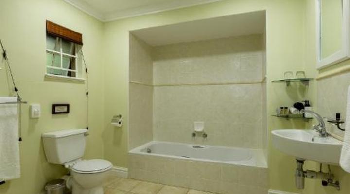 Moorcroft Manor Boutique Country Hotel