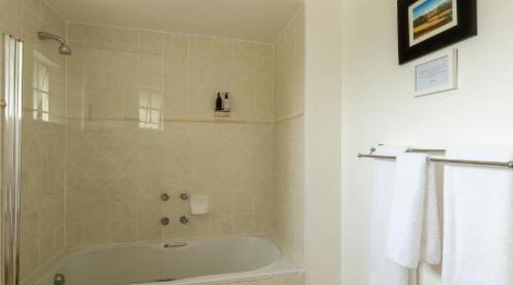 Moorcroft Manor Boutique Country Hotel