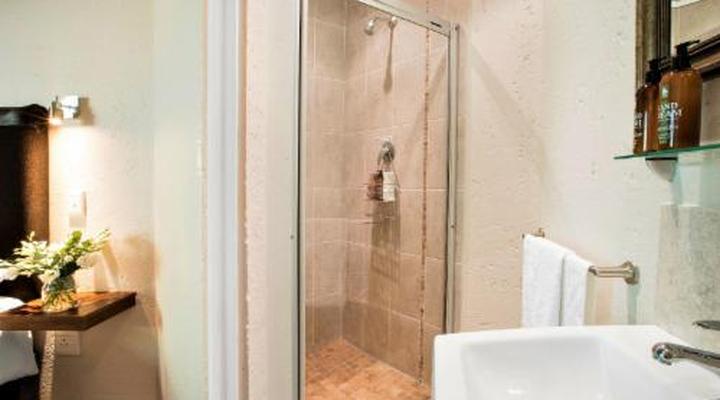 Sandton Slippers B&B