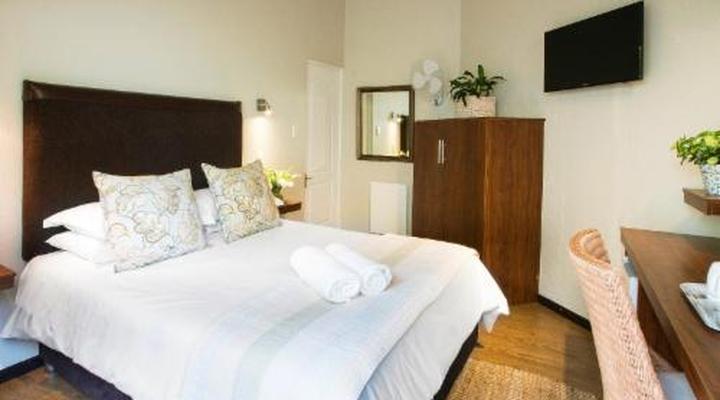 Sandton Slippers B&B