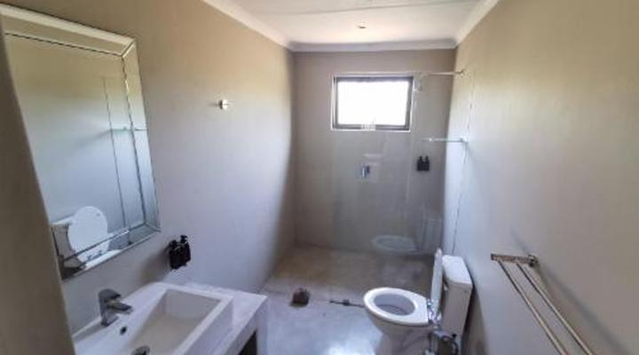 Bayala Private Safari Lodge and Camp