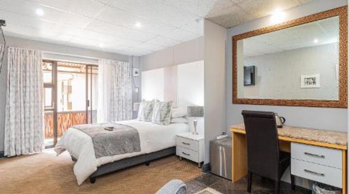 Golden Crest Guesthouse