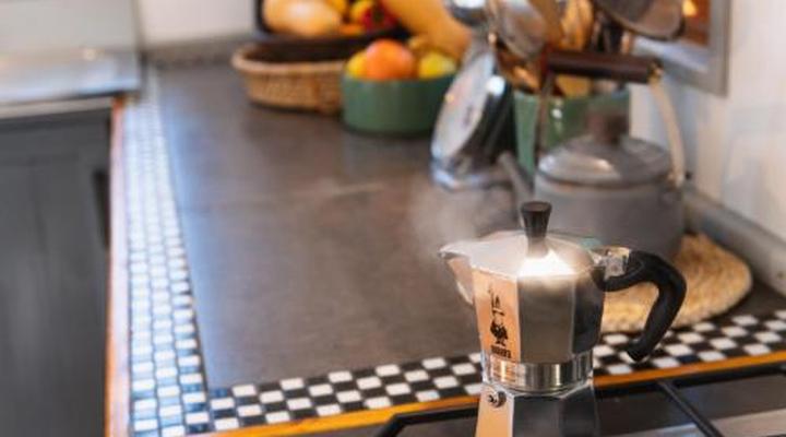 Moon Shine on Whiskey Creek