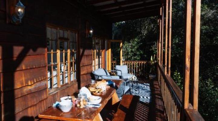 Moon Shine on Whiskey Creek