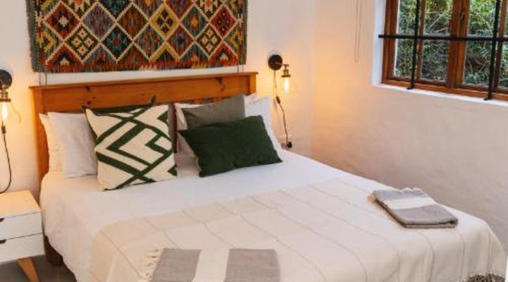 Moon Shine on Whiskey Creek