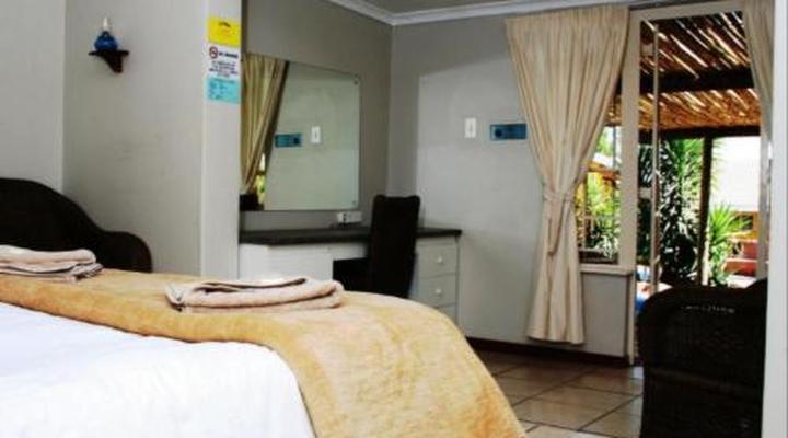 Flintstones Guest House Fourways