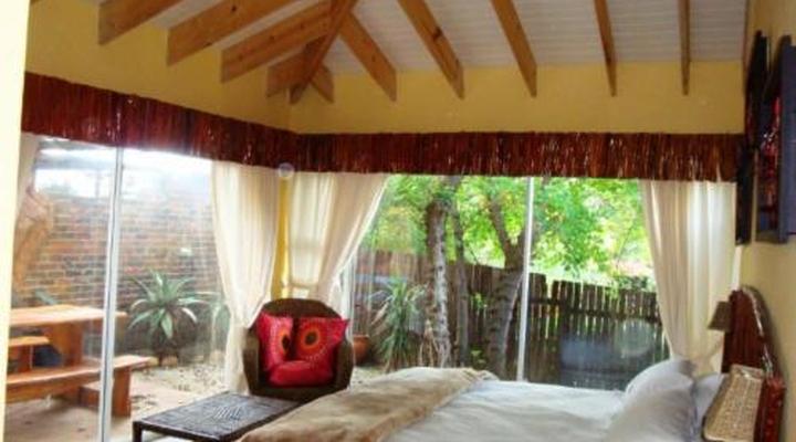 Flintstones Guest House Fourways