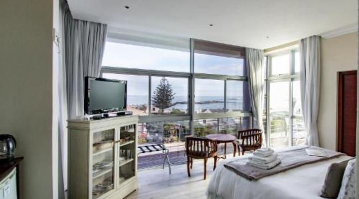 Blaauw Village Luxury Boutique Guest House