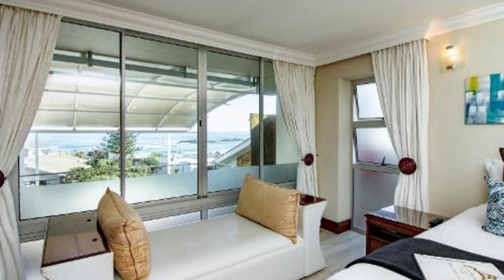 Blaauw Village Luxury Boutique Guest House