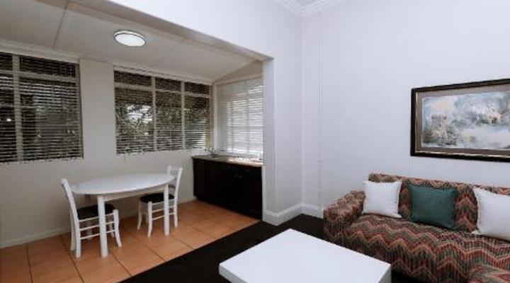 Madeline Grove Bed and Breakfast