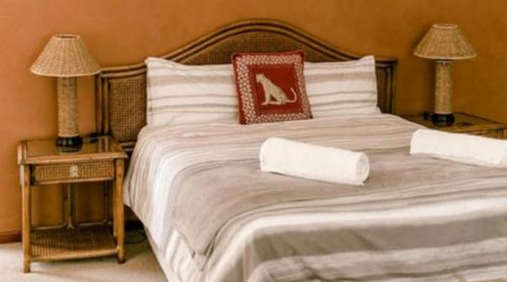 Thatchings Guest House and Conference Venue