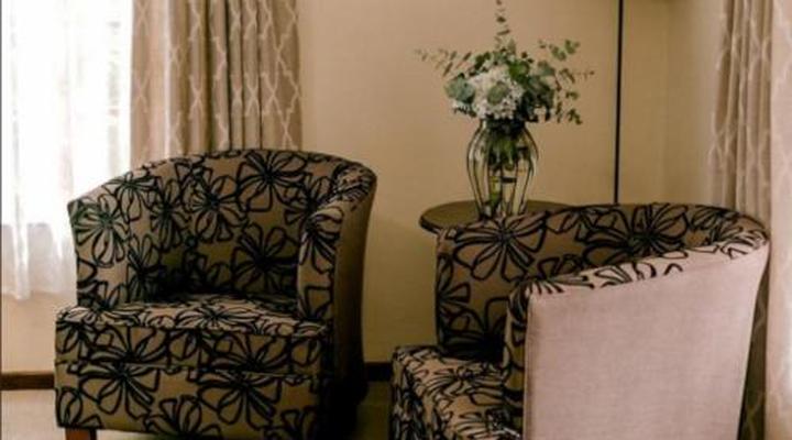 Thatchings Guest House and Conference Venue