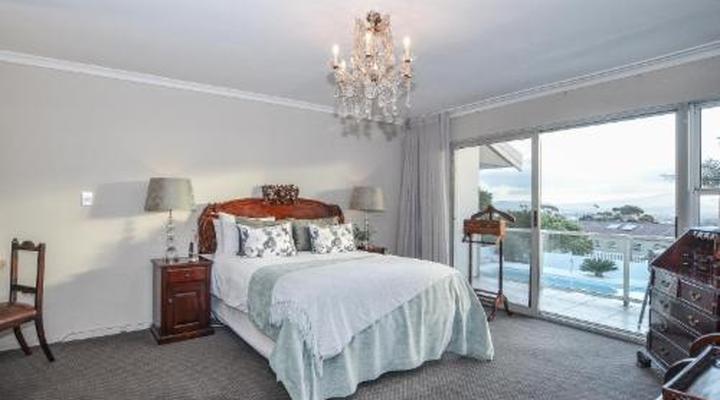 Capo Cabana Guest House