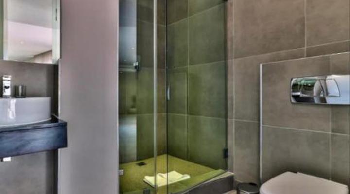 Aquarius Luxury Suites