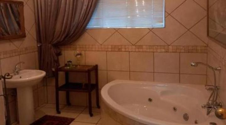 Michael-Angelo Guest House