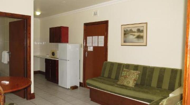 Dieu Donnee River Lodge