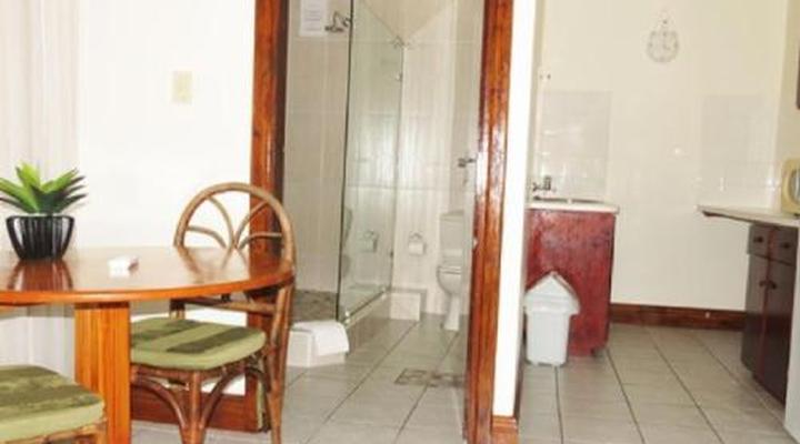 Dieu Donnee River Lodge