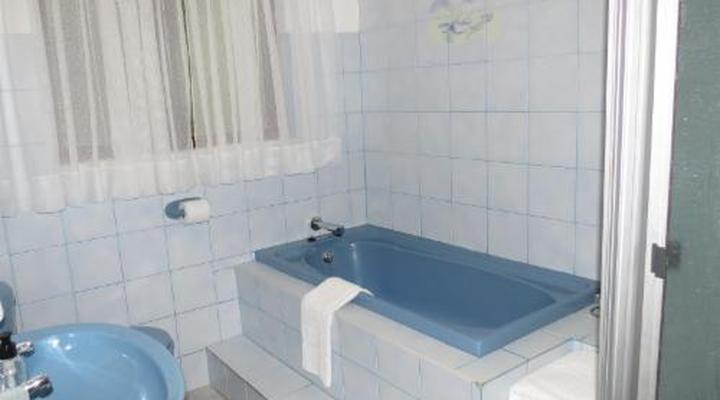 Dieu Donnee River Lodge