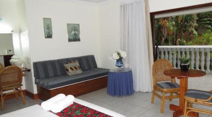 Dieu Donnee River Lodge