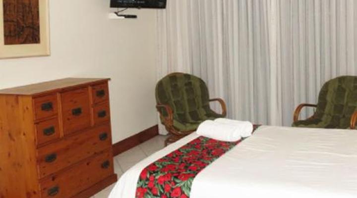 Dieu Donnee River Lodge