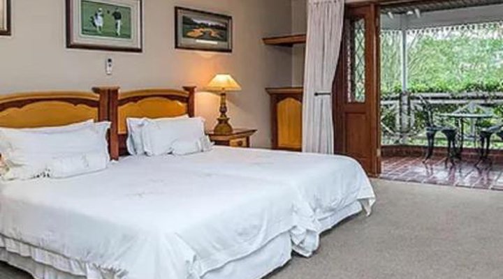 The Woodpecker Inn