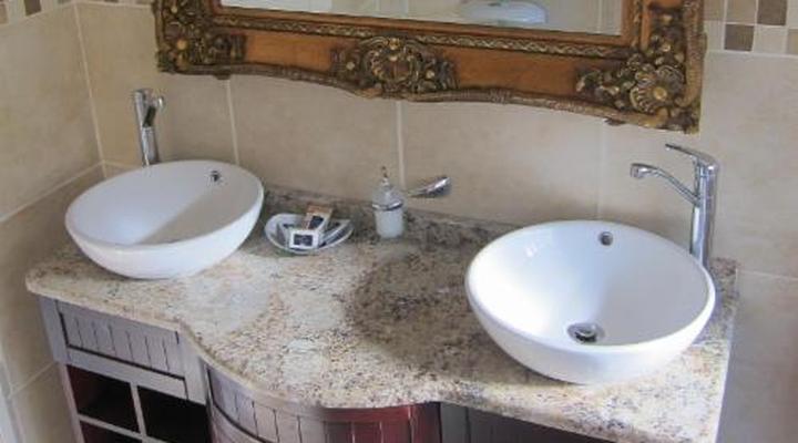 La Barune Guest House