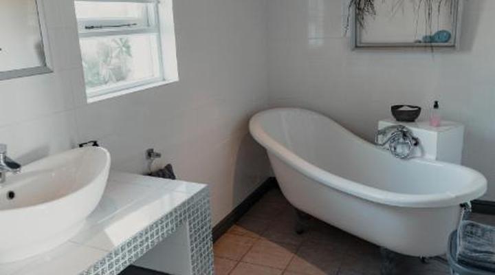 The Ocean Bay Luxury Guesthouse