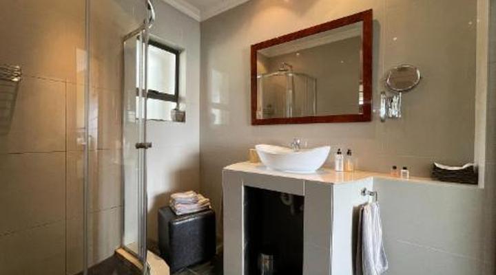 The Ocean Bay Luxury Guesthouse