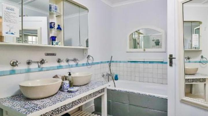 Inn-Style Guest House