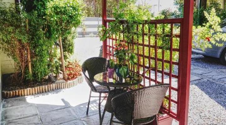 Inn-Style Guest House