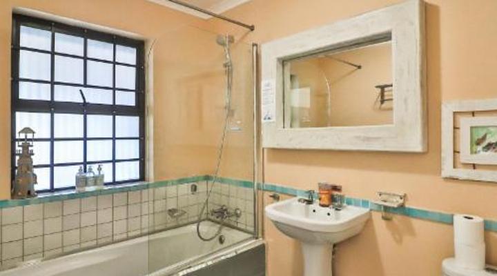 Inn-Style Guest House