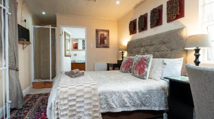 Inn-Style Guest House