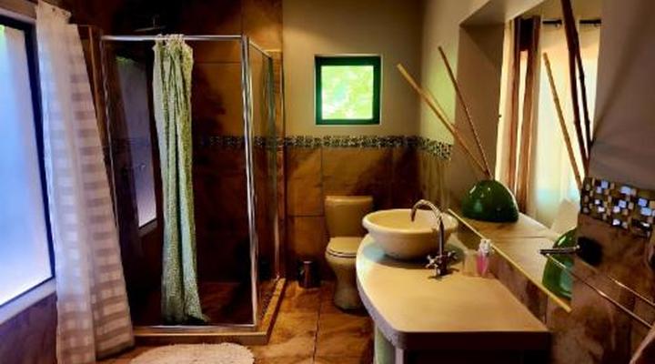 Villa Mexicana Guesthouse