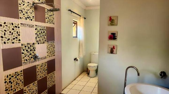 Villa Mexicana Guesthouse