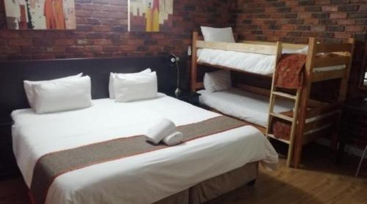 24 Onvrey Guest House