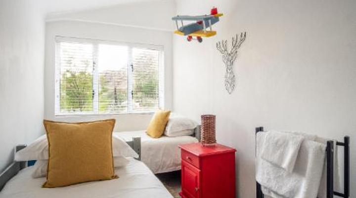 Kogman & Keisie Guest Farm