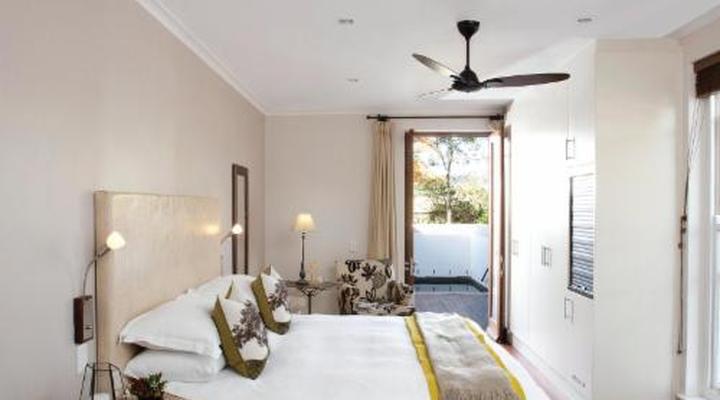 L'Avenir Country Lodge