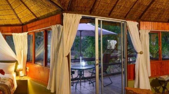 Baluleni Safari Lodge