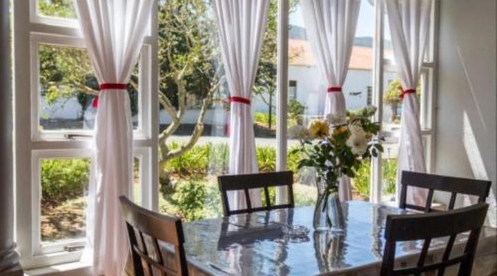 Swartberg Guest House